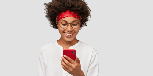 how-does-reading-help-you-become-a-better-writer <strong>Read this!</strong> To become a better writer, become a better reader. <a href="https://www.shutterstock.com/es/image-photo/content-african-woman-charming-smile-laughs-1186050244" rel="noopener" target="_blank"><em>Image by Cast Of Thousands</em></a>