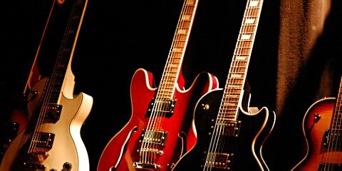 save-a-guitar-on-car-insurance
